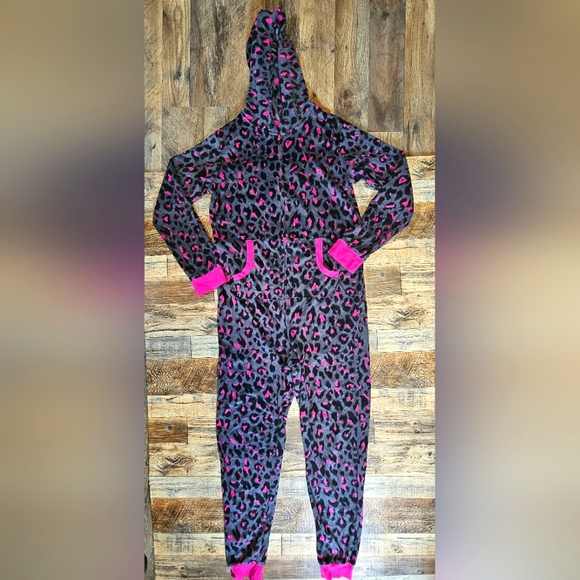 Tarea by Rue21 Soft Pajamas Zip up Onesie w/pockets Leopard Pink Gray Black - Picture 4 of 11
